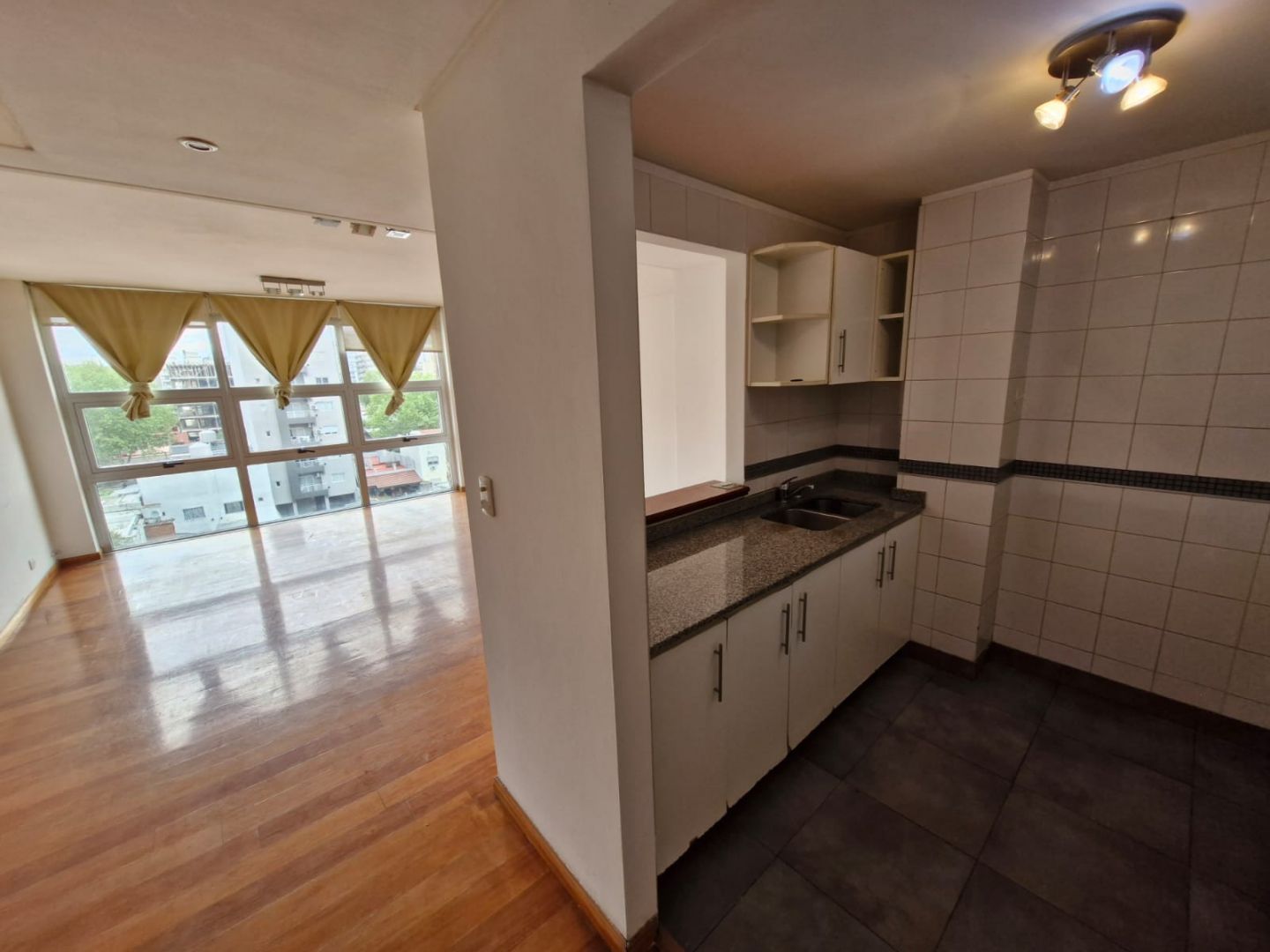 Departamento en San Jorge 2800