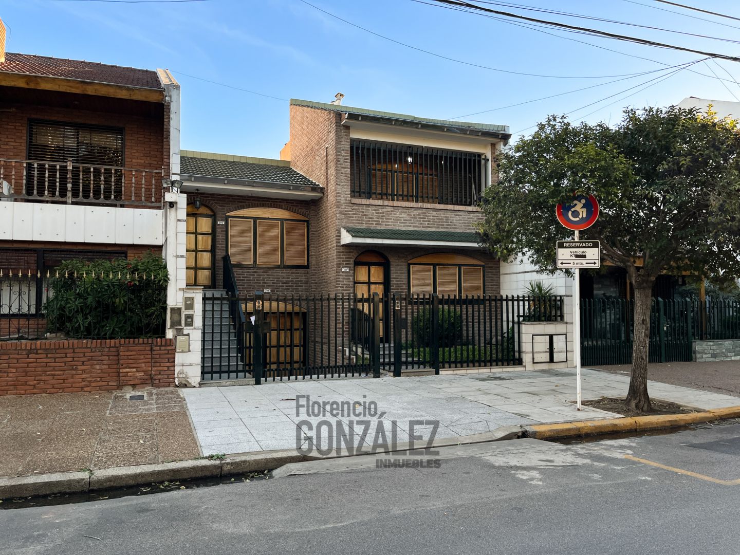 Casa en alquiler Liniers 6 ambientes