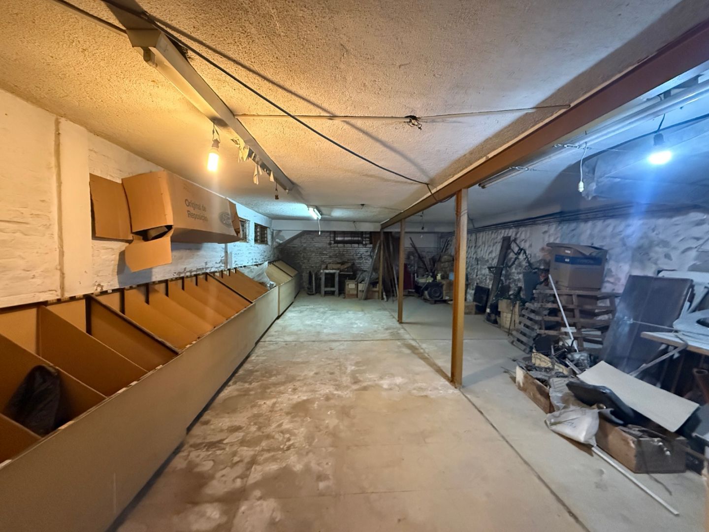 Local Comercial en Alquiler en Moron, G.B.A. Zona Oeste