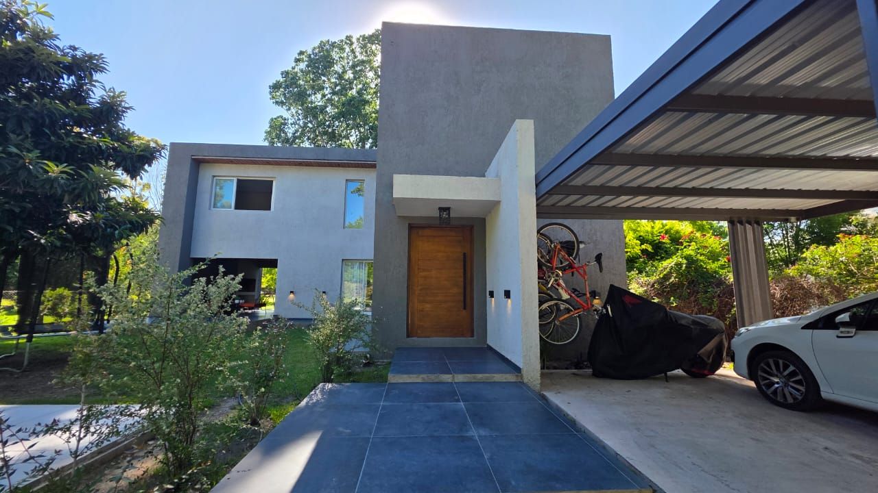 Casa EN VENTA