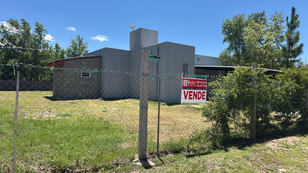 VENTA DE CASA EN Juana Koslay - 1