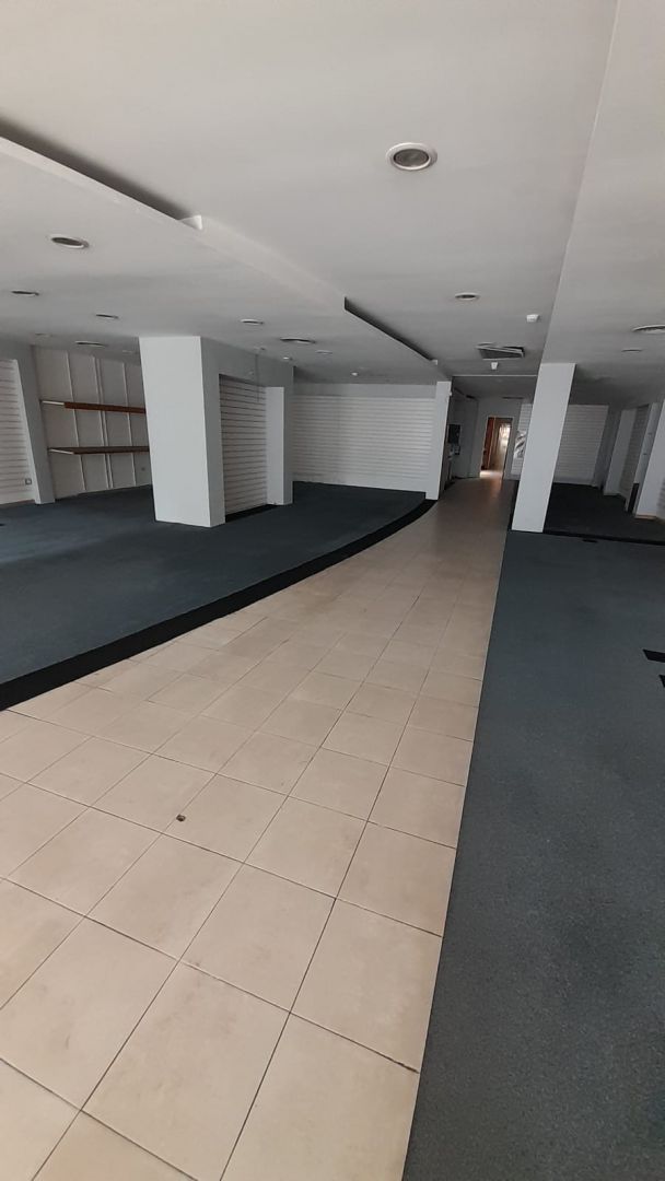 Local Comercial en Venta en Lomas de Zamora, G.B.A. Zona Sur
