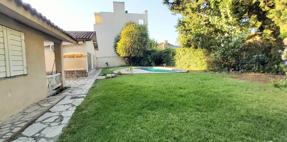 Casa en Venta en Tres de Febrero, G.B.A. Zona Oeste