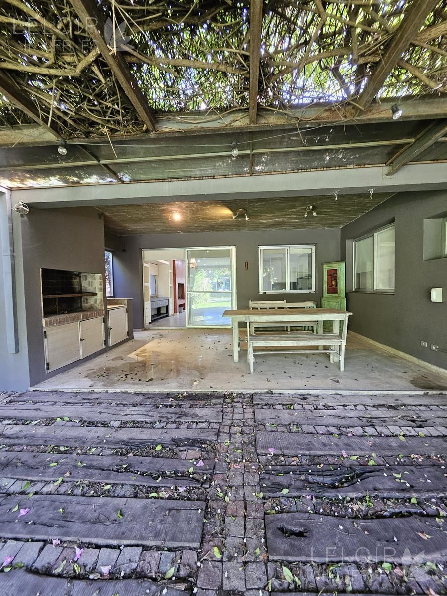 Casa en Venta en Ituzaingo, G.B.A. Zona Oeste