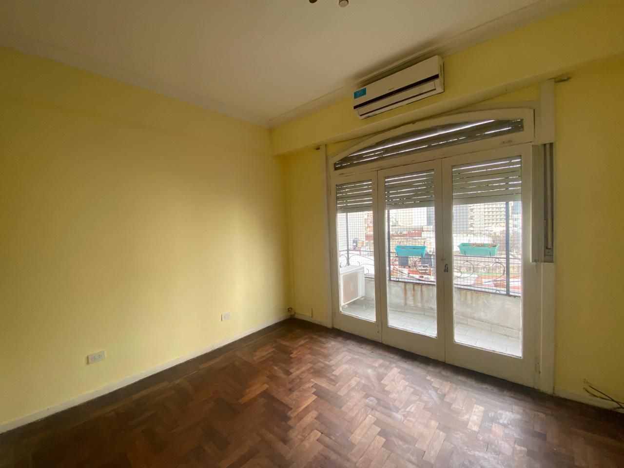 Departamento en AV CORDOBA 4400