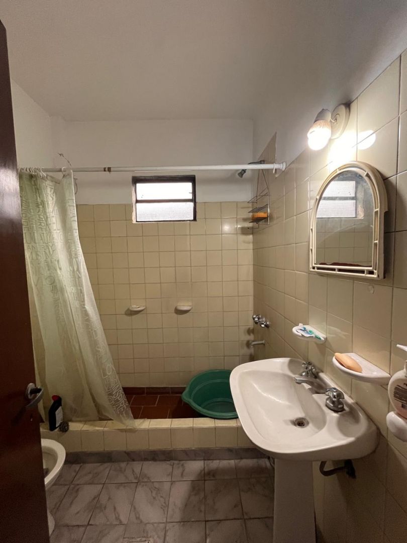 VENTA DE CASA EN Esteban Echeverría - El Jagüel - 12