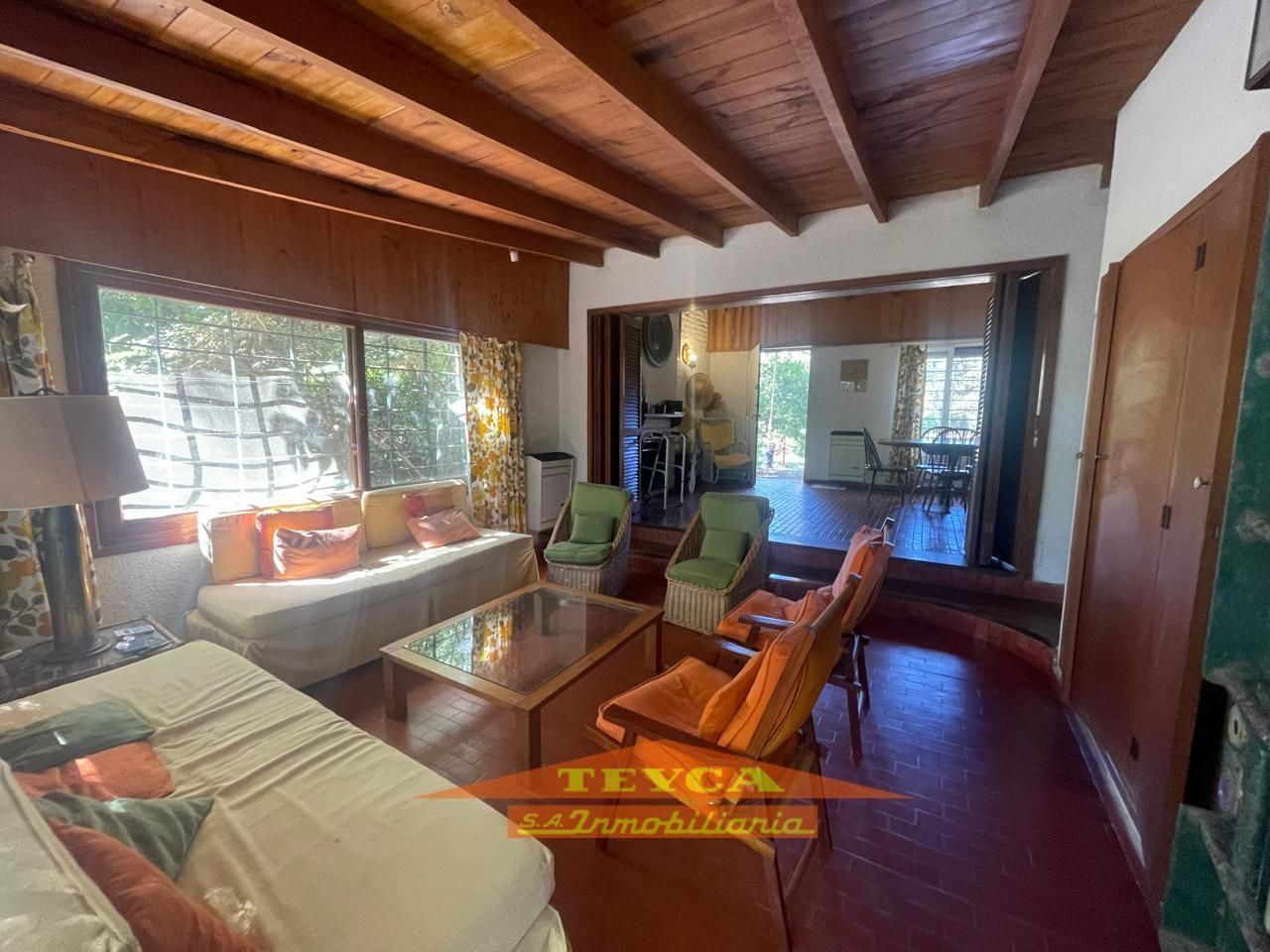 Casa en venta Golf Viejo 5 ambientes