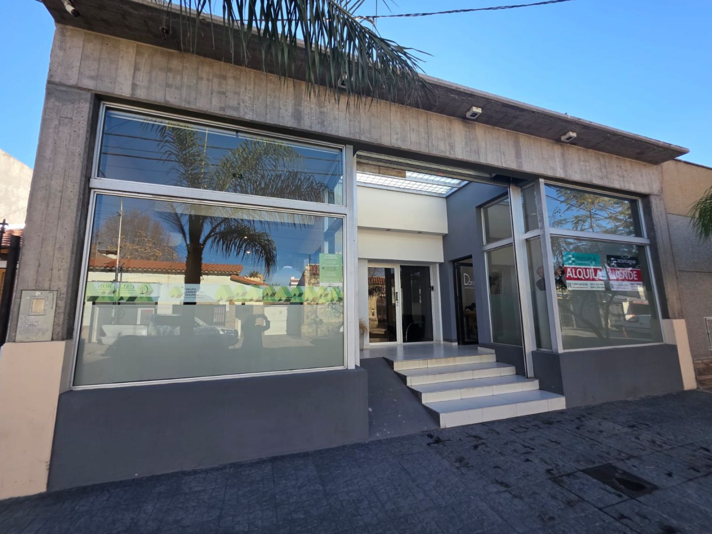 Oficina en Padre Vasquez