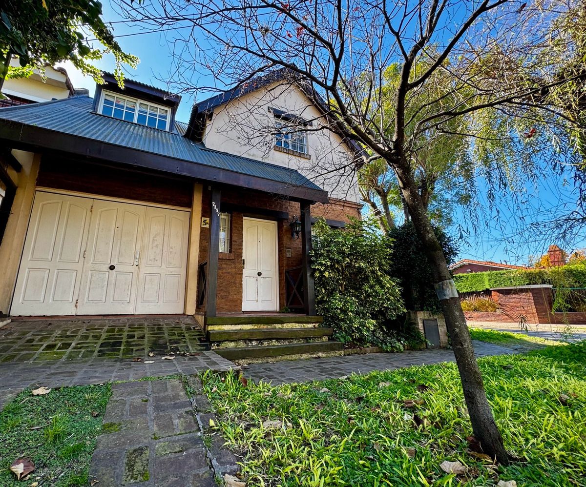Casa en Venta en Tres de Febrero, G.B.A. Zona Oeste
