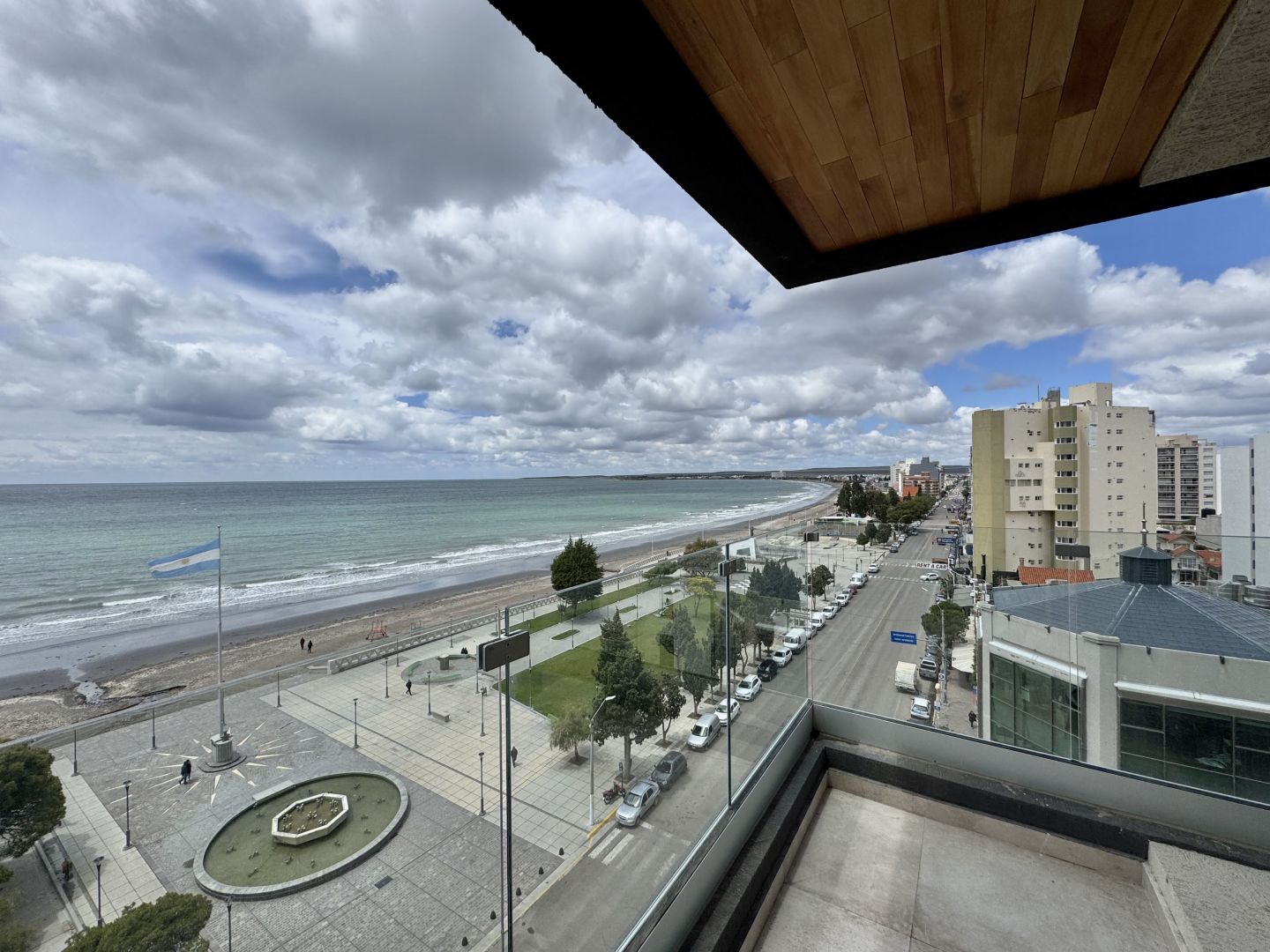 VENTA DE DEPARTAMENTO EN Puerto Madryn - ZONA CENTRO - 2