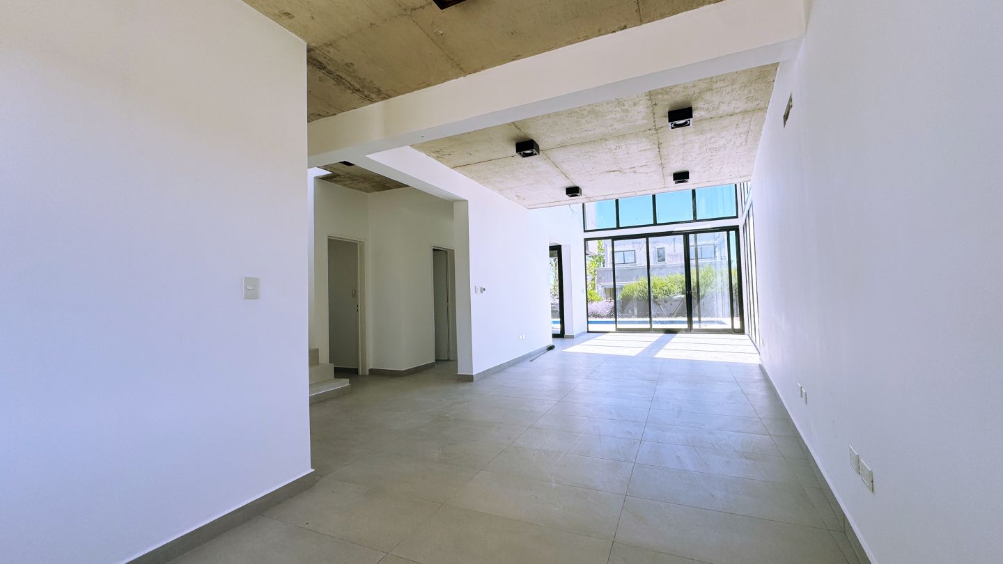Casa en Venta en Pilar, G.B.A. Zona Norte