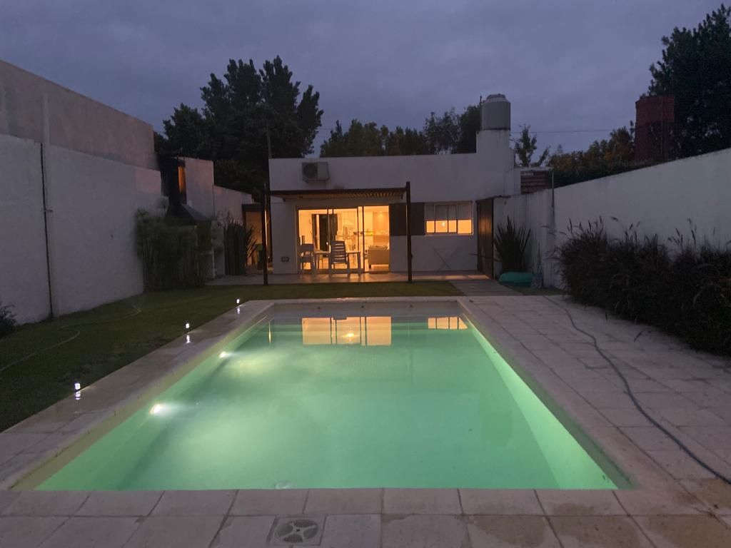 Casa EN ALQUILER