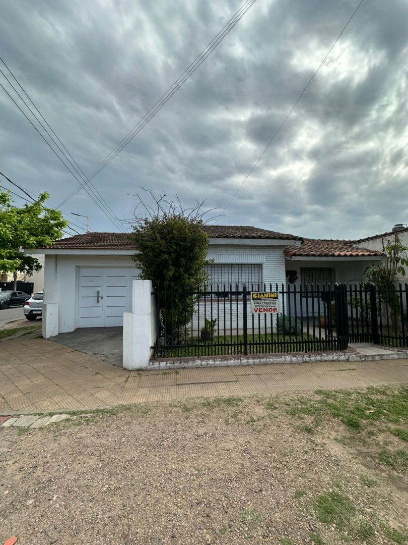Casa en venta Los Polvorines 3 