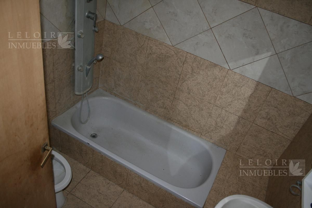 Casa en Venta en Ituzaingo, G.B.A. Zona Oeste