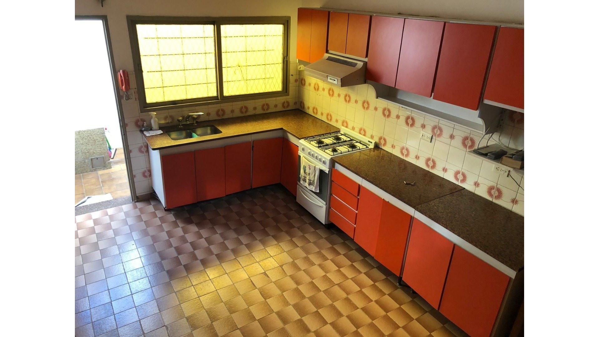 PH en Ramos Mejía, 4 Ambientes, Parrilla y Terraza