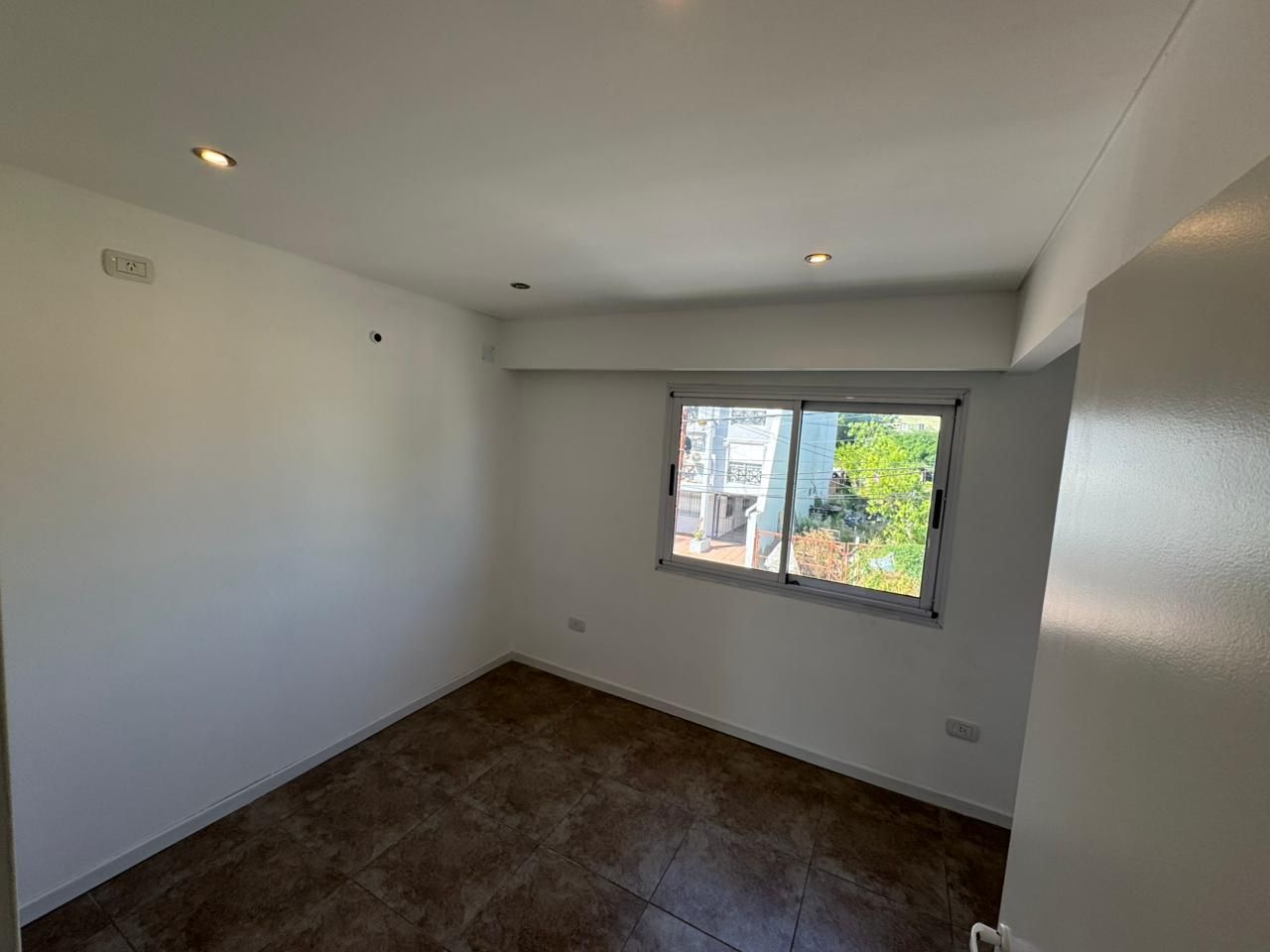 VENTA DE CASA EN José C Paz - 20