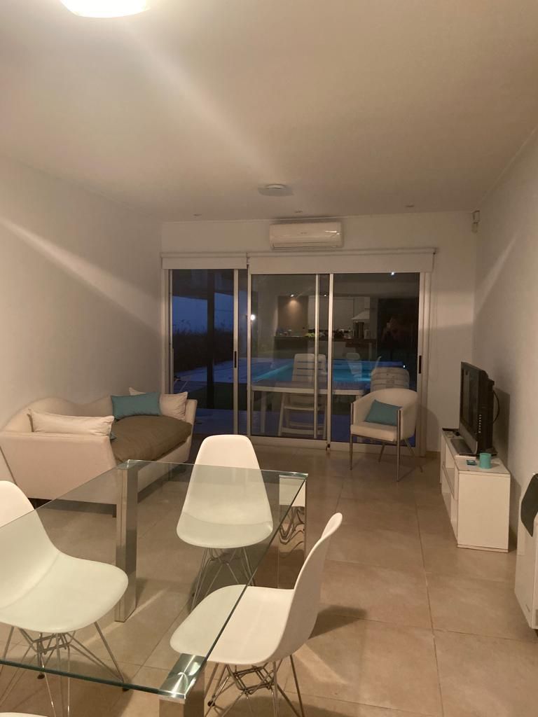Casa EN ALQUILER