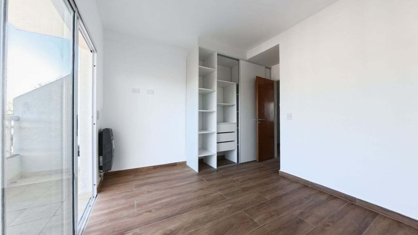 Casa en Venta en General San Martin, G.B.A. Zona Norte