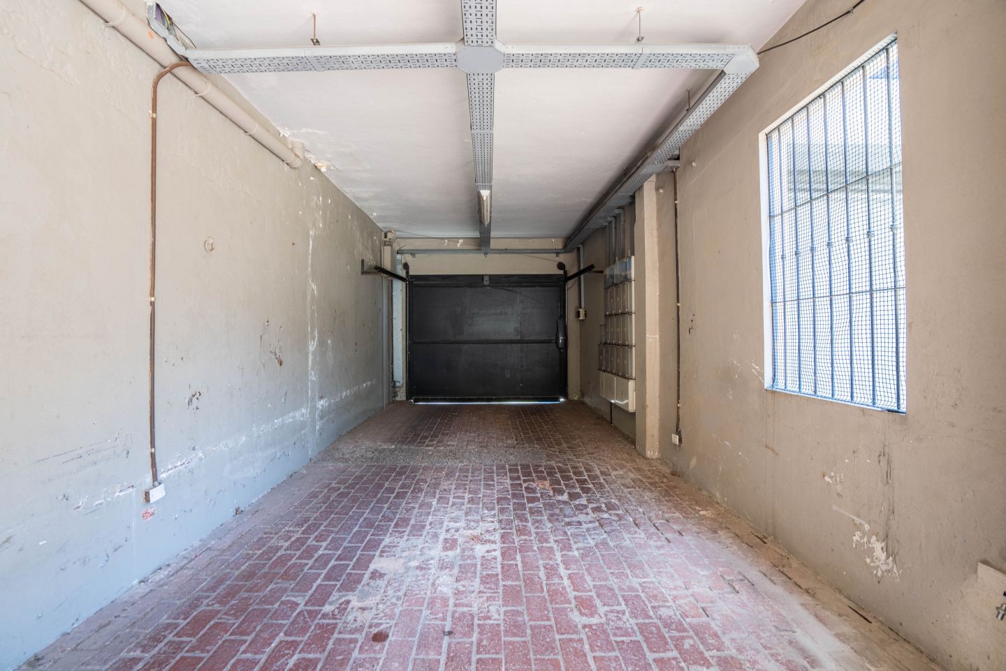 ALQUILER DE EDIFICIO EN San Isidro - Martínez - 43