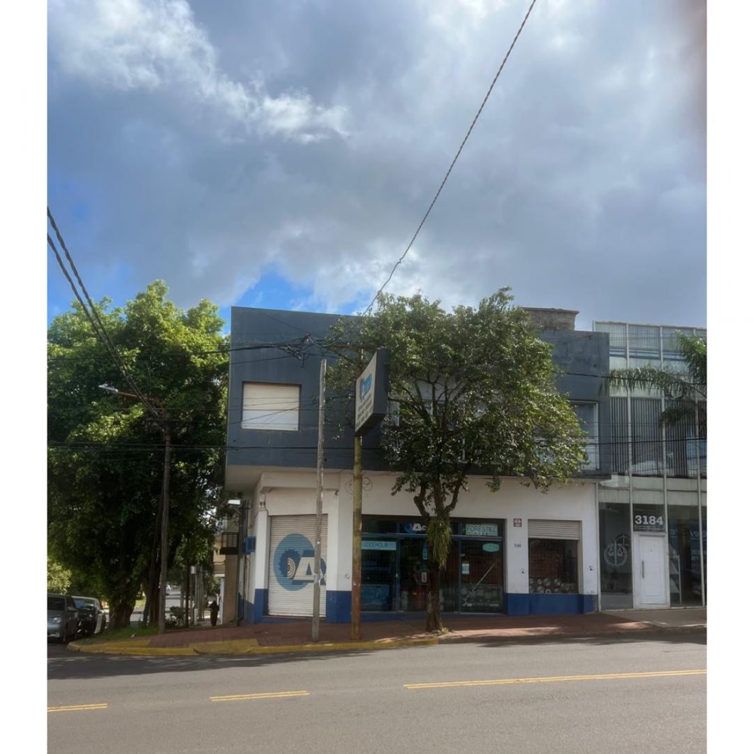 En venta local comercial en esquina — foto 21