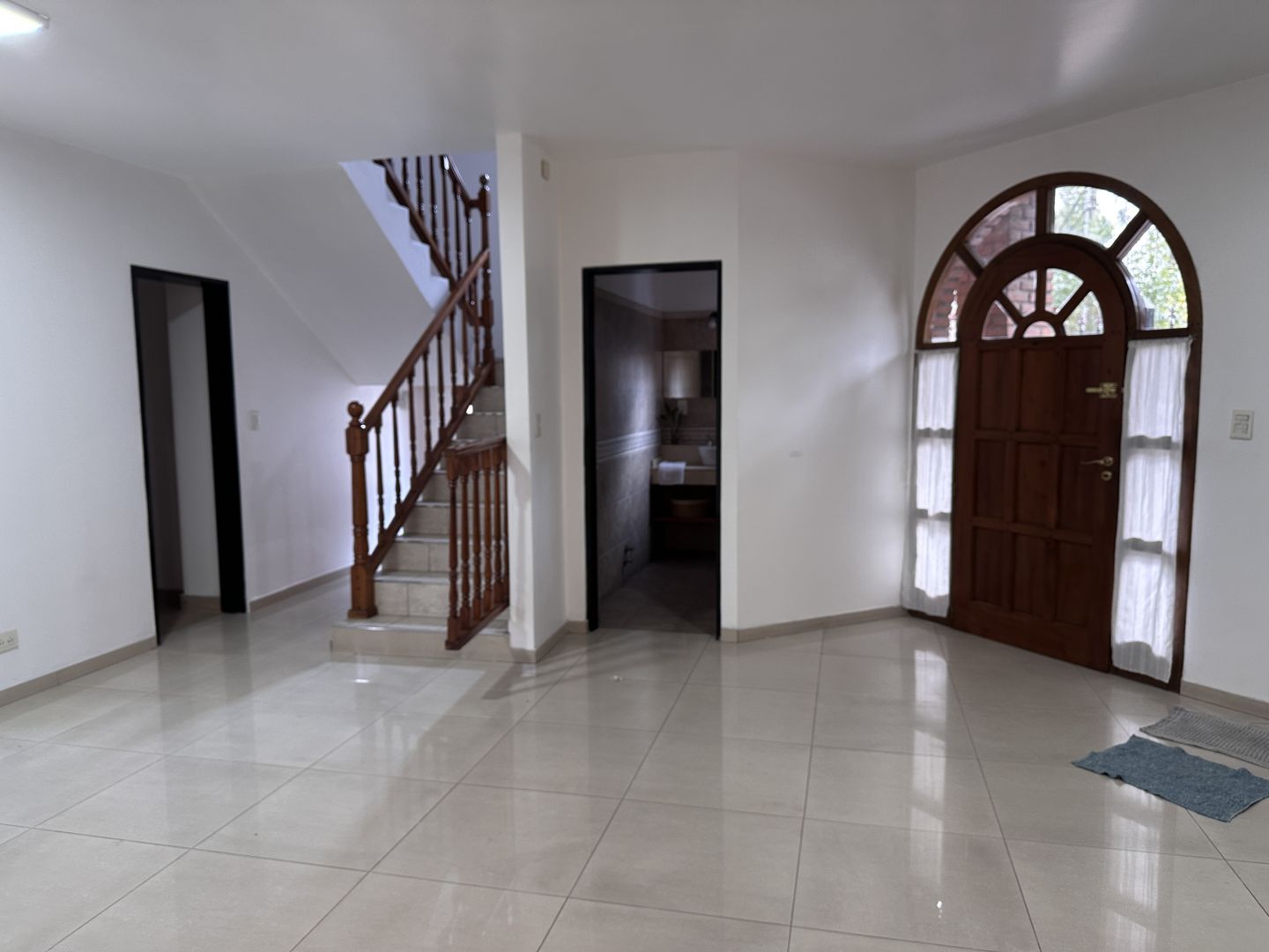 Casa EN ALQUILER