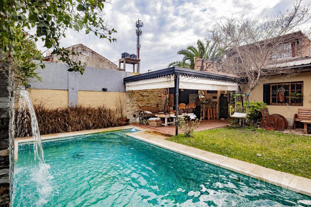 Casa en Venta en Moron, G.B.A. Zona Oeste