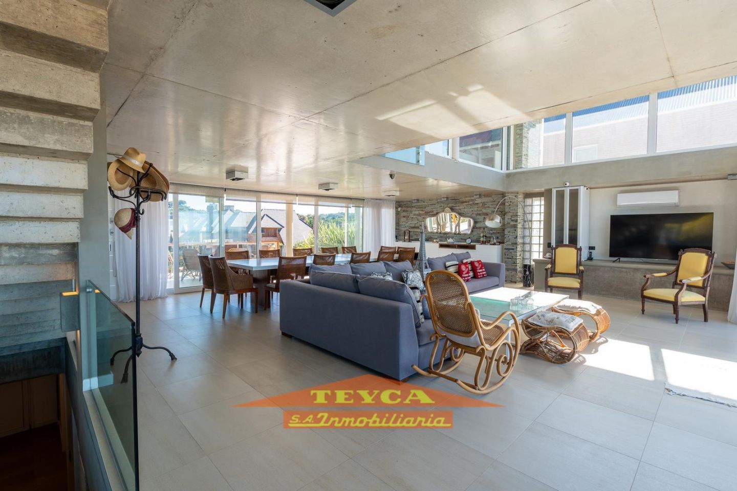 Casa en venta  6 ambientes