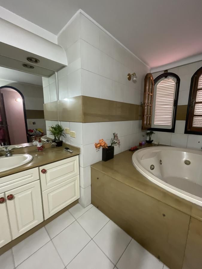 Casa en Venta en Ituzaingo, G.B.A. Zona Oeste