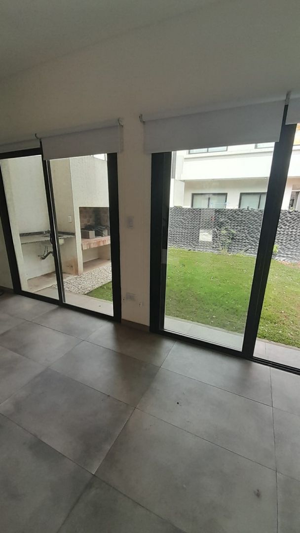 Casa en Venta en Ituzaingo, G.B.A. Zona Oeste