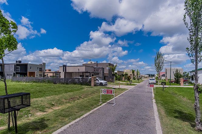 VENTA DE LOTE EN Ezeiza - Laguna Azul - 10