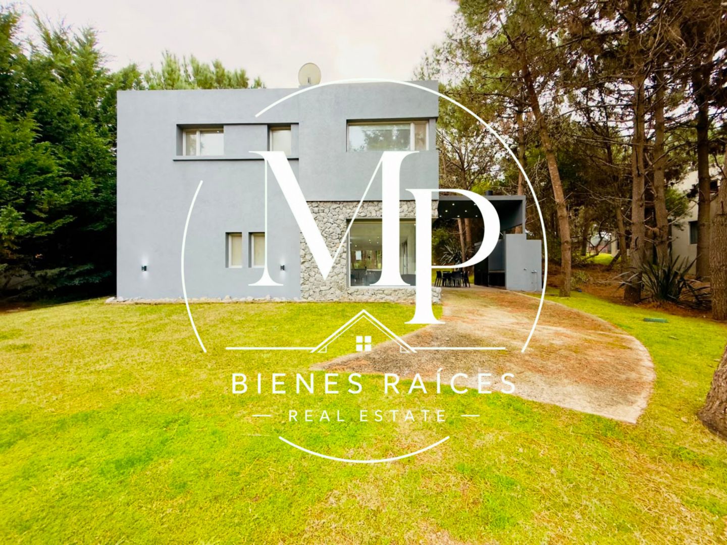 Casa en residencial I