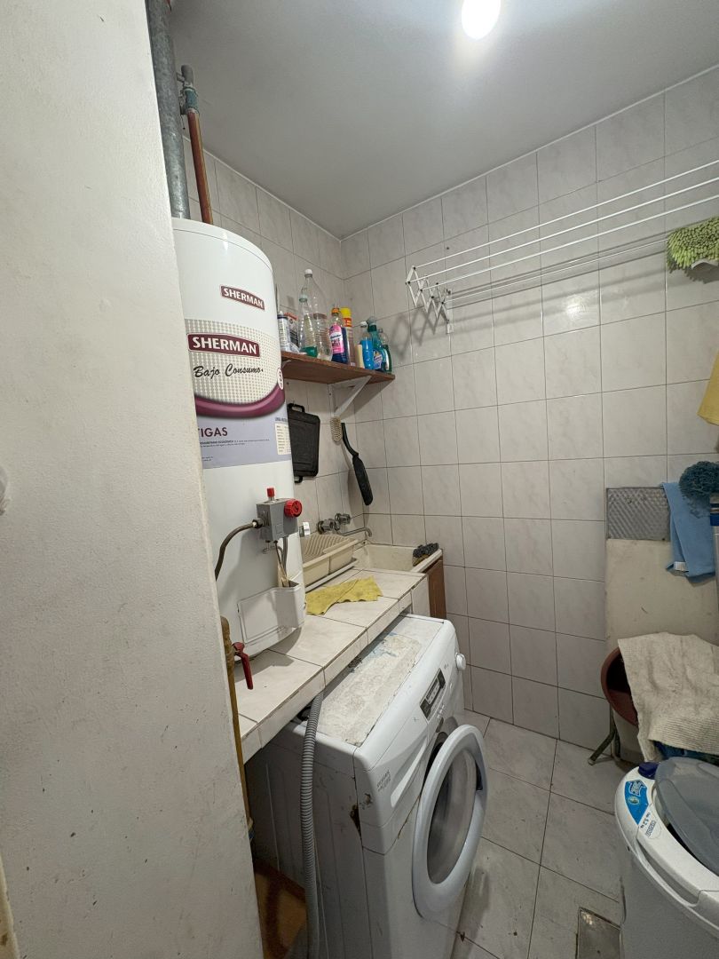 VENTA DE CASA EN Almirante Brown - Longchamps - 19