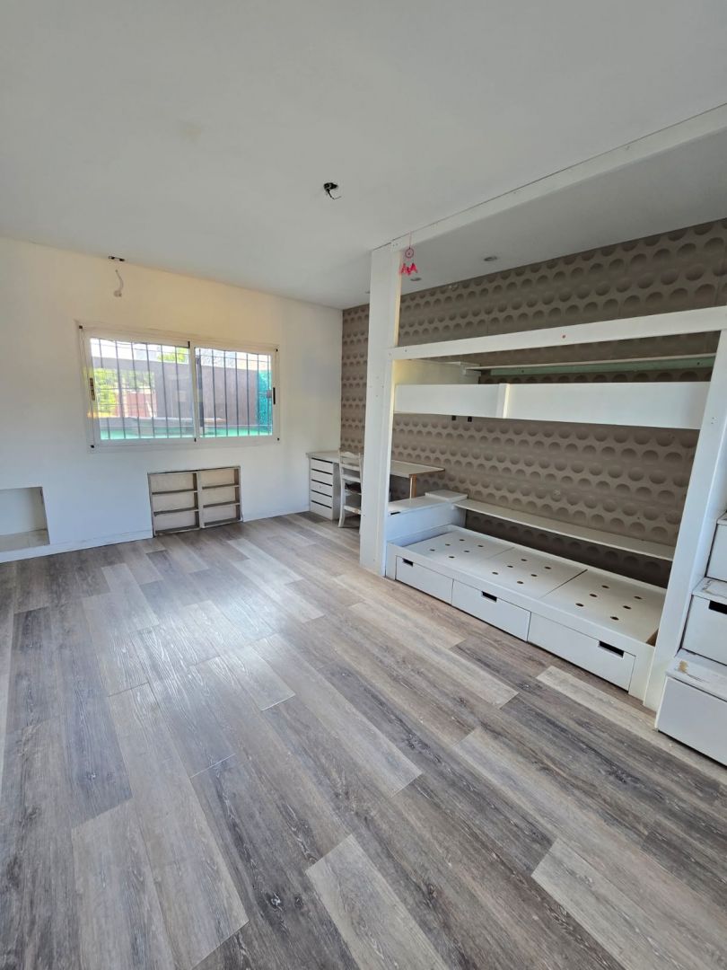 VENTA DE CASA EN CASEROS - Caseros - 35