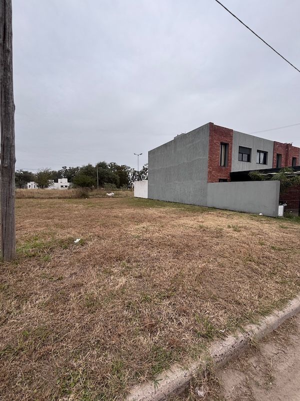 Lote en venta Jardines Del H&iacute;pico 0 ambientes