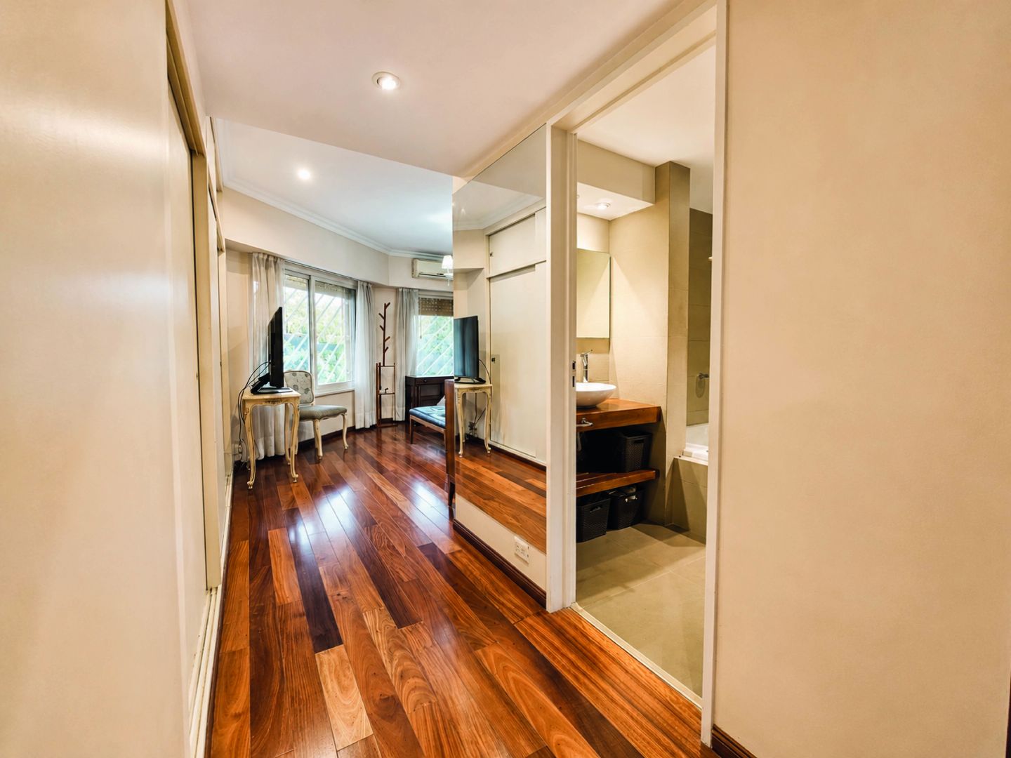 Casa en Venta en General San Martin, G.B.A. Zona Norte