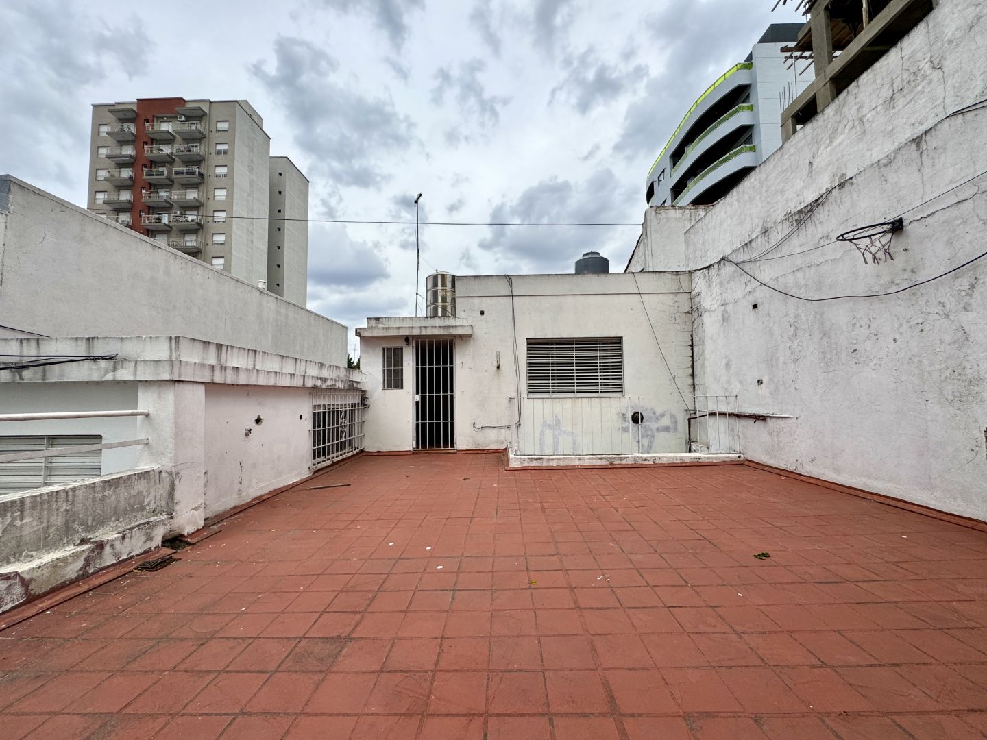 VENTA DE DEPARTAMENTO EN Tres de Febrero - Sáenz Peña - 31