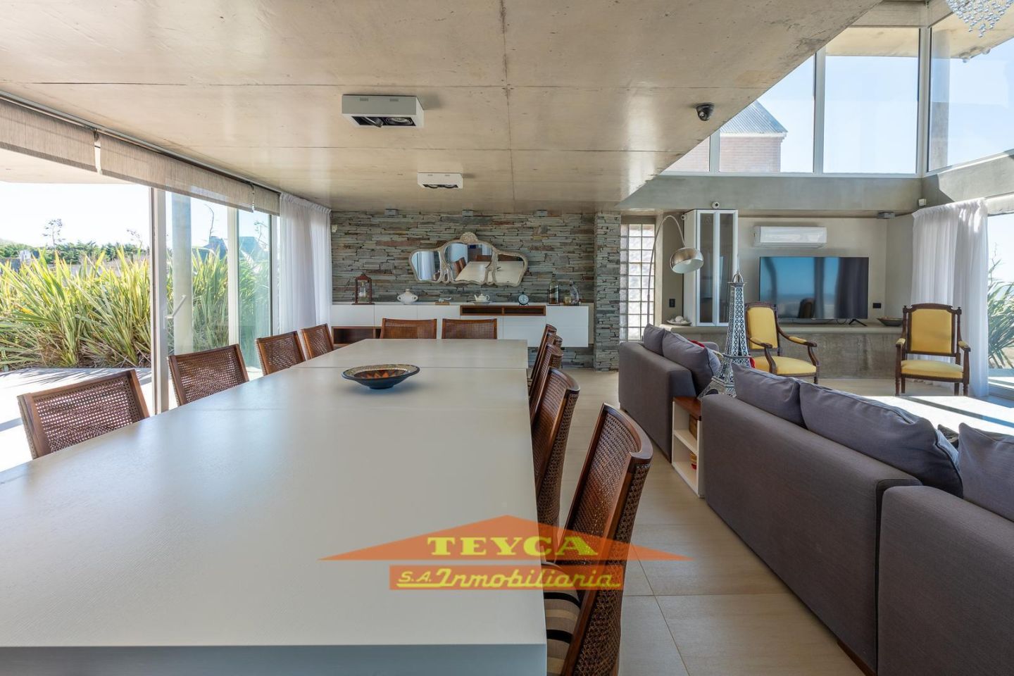 Casa en venta  6 ambientes