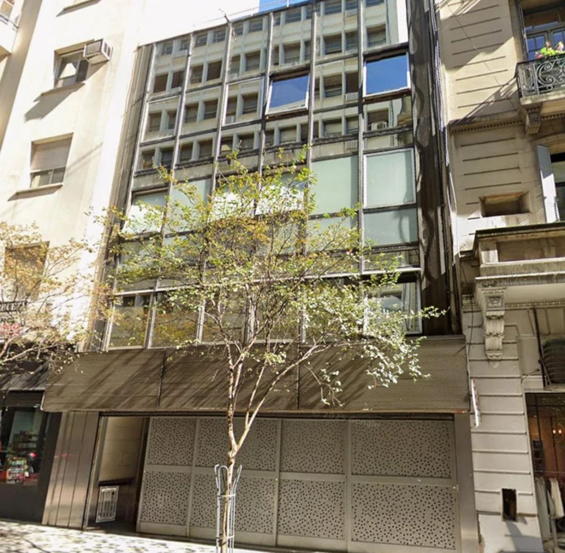 Edificio en RECONQUISTA 500