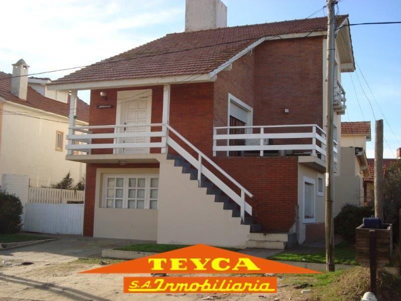 Departamento en venta Mar De Ostende 4 ambientes