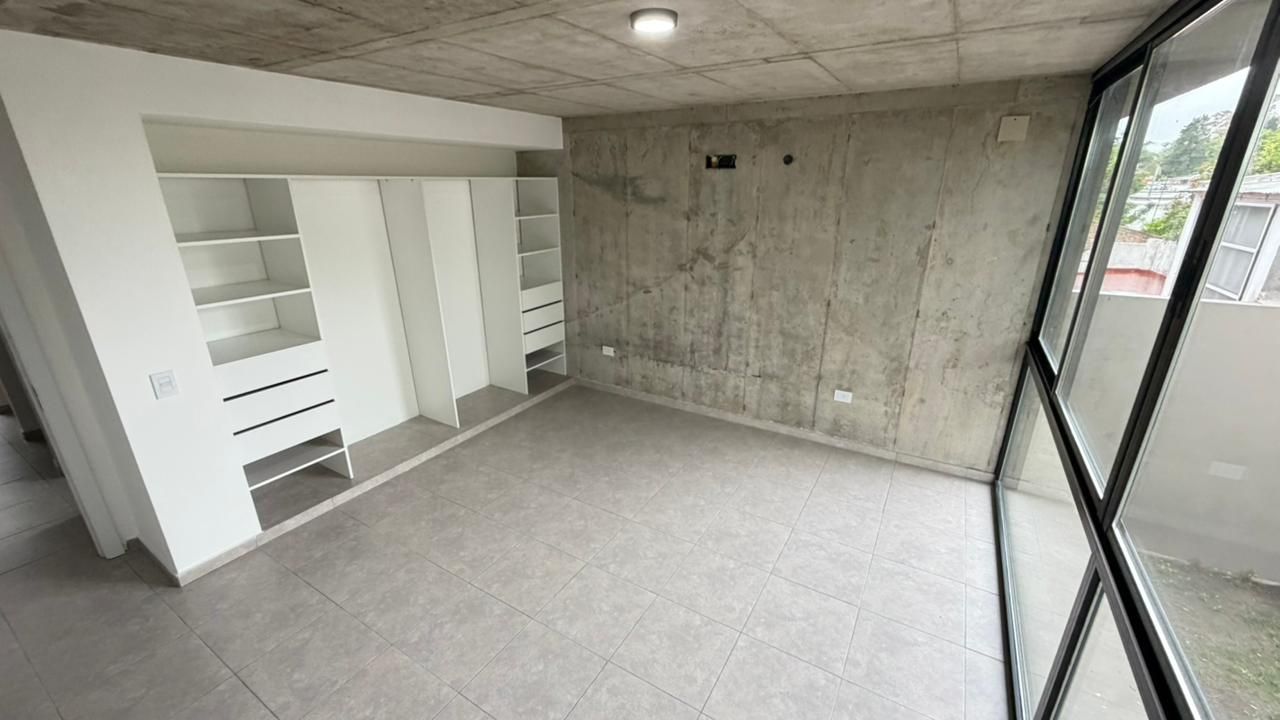 ALQUILER DE CASA EN José C Paz - 16