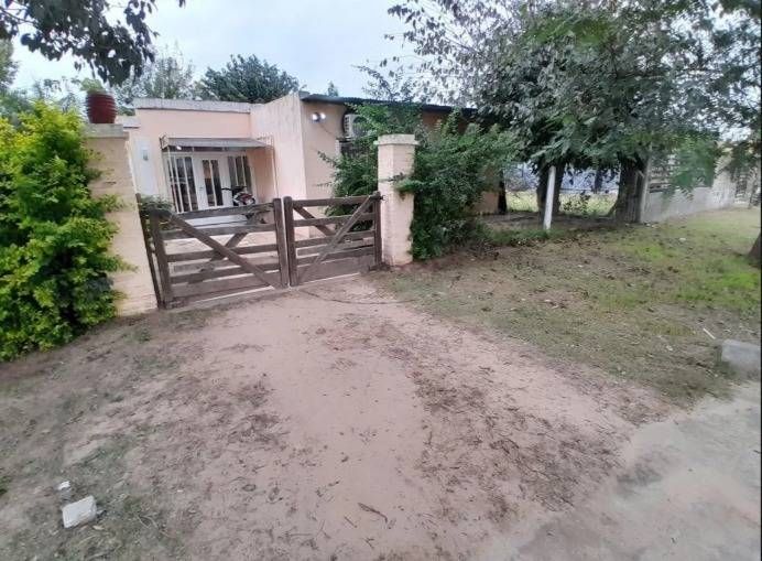 Casa en venta 4 ambientes