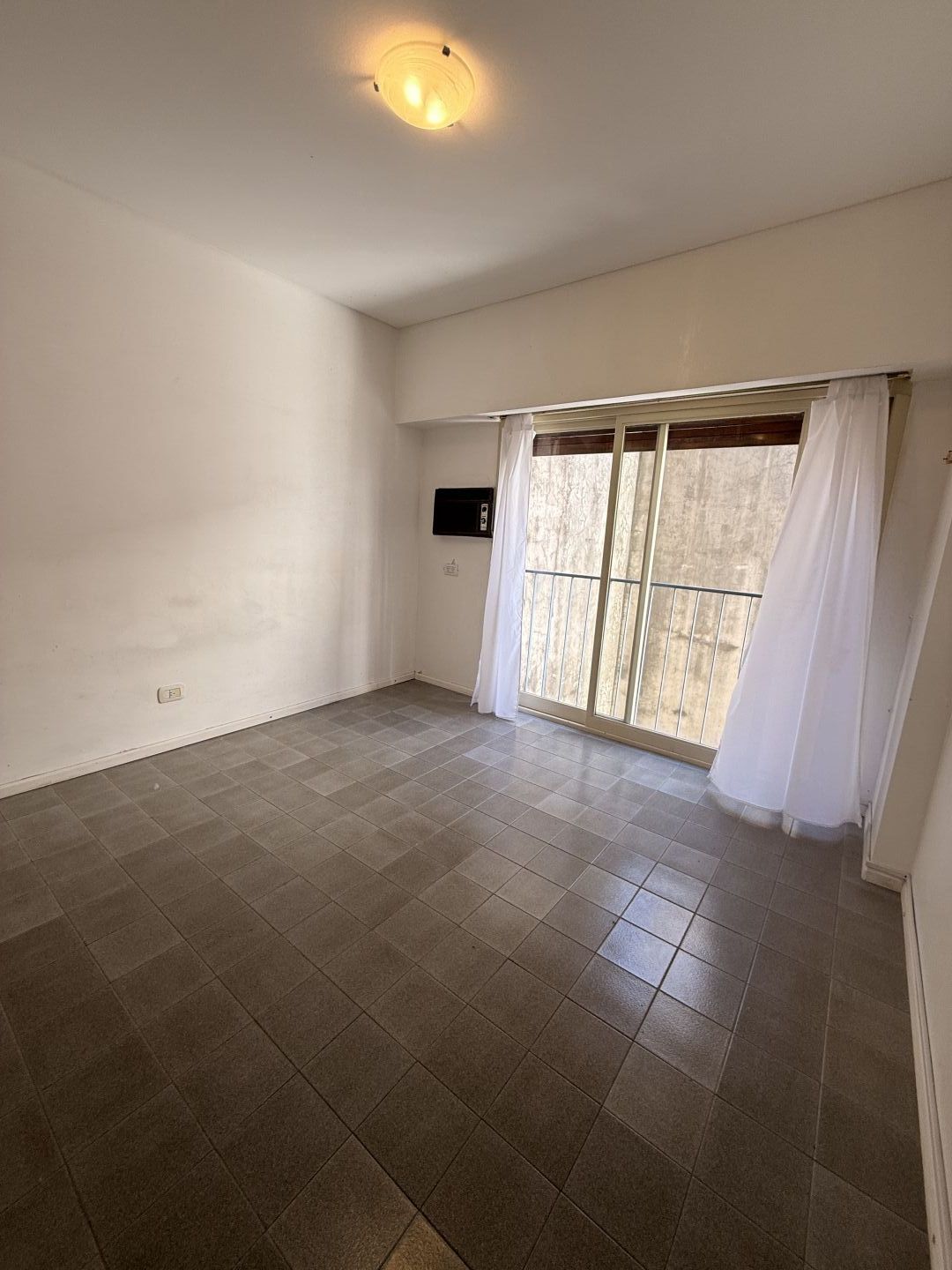 ALQUILER DE DEPARTAMENTO EN Capital Federal - Balvanera - 2