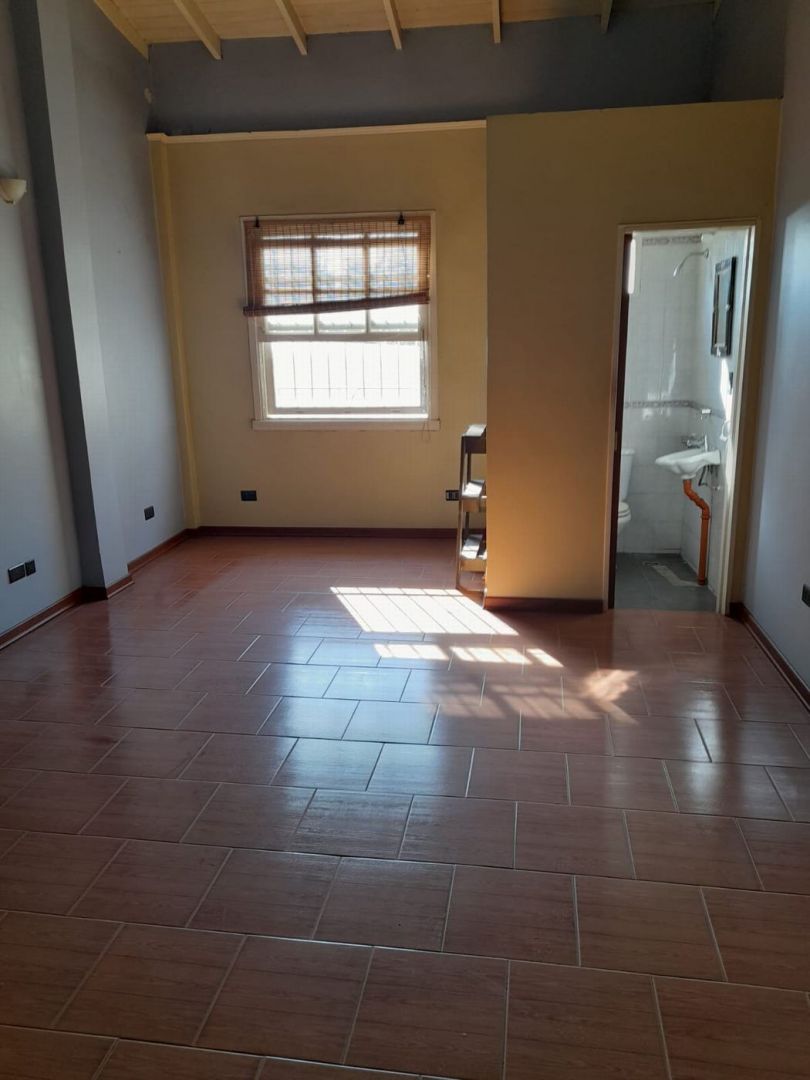 Casa Quinta en Alquiler en Ituzaingo, G.B.A. Zona Oeste