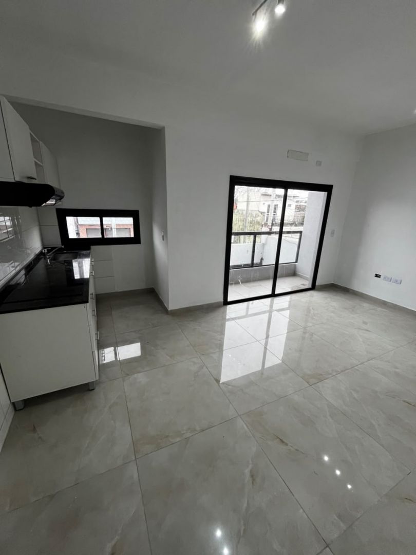 Departamento en Alquiler en La Matanza, G.B.A. Zona Oeste