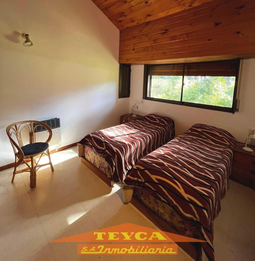 Casa en venta Lasalle 4 ambientes