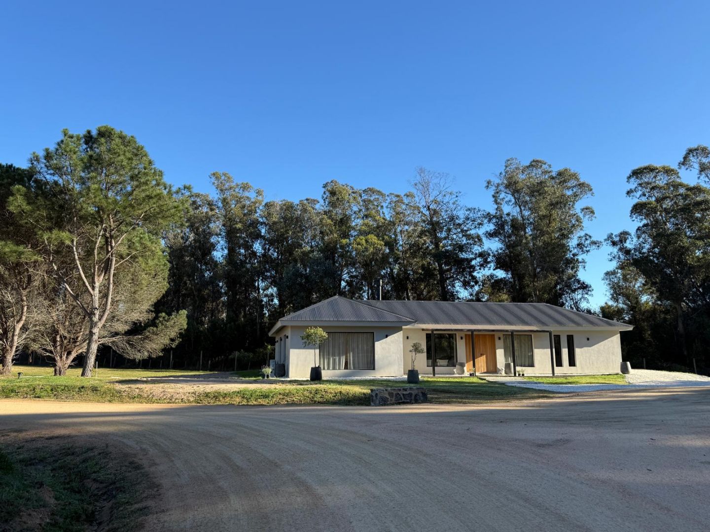 Casa en venta Don Miguel 3 ambientes