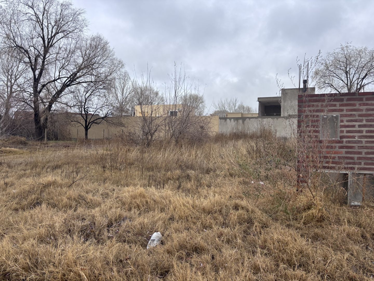 Lote en Av Los Canales