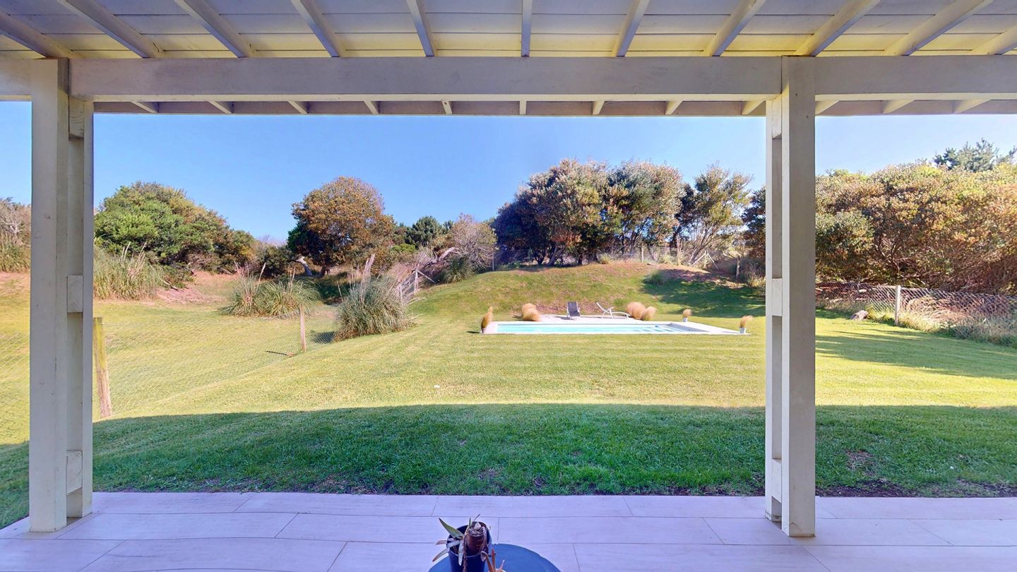 VENTA DE CASA EN Costa Esmeralda - Deportiva - 33