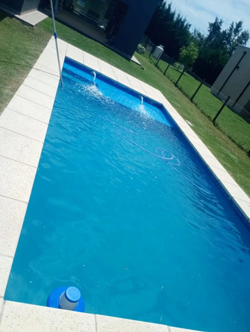 VENTA DE CASA EN Presidente Perón - Santo Domingo - 23
