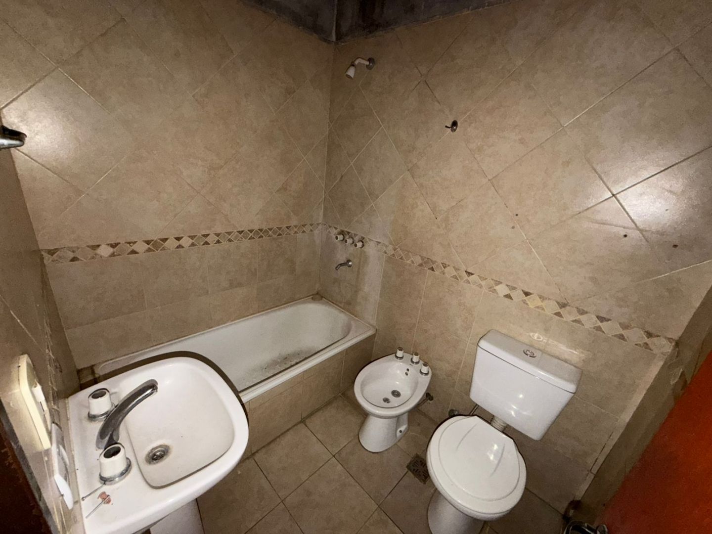 ALQUILER DE CASA EN San Miguel - Muñiz - 17